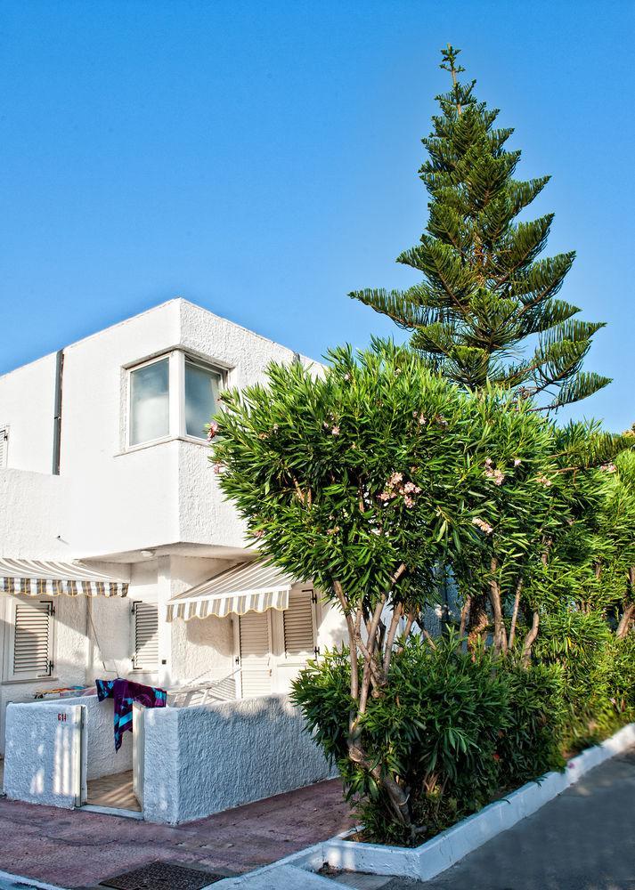 Hotel Villaggio Club Altalia Residence Brancaleone エクステリア 写真