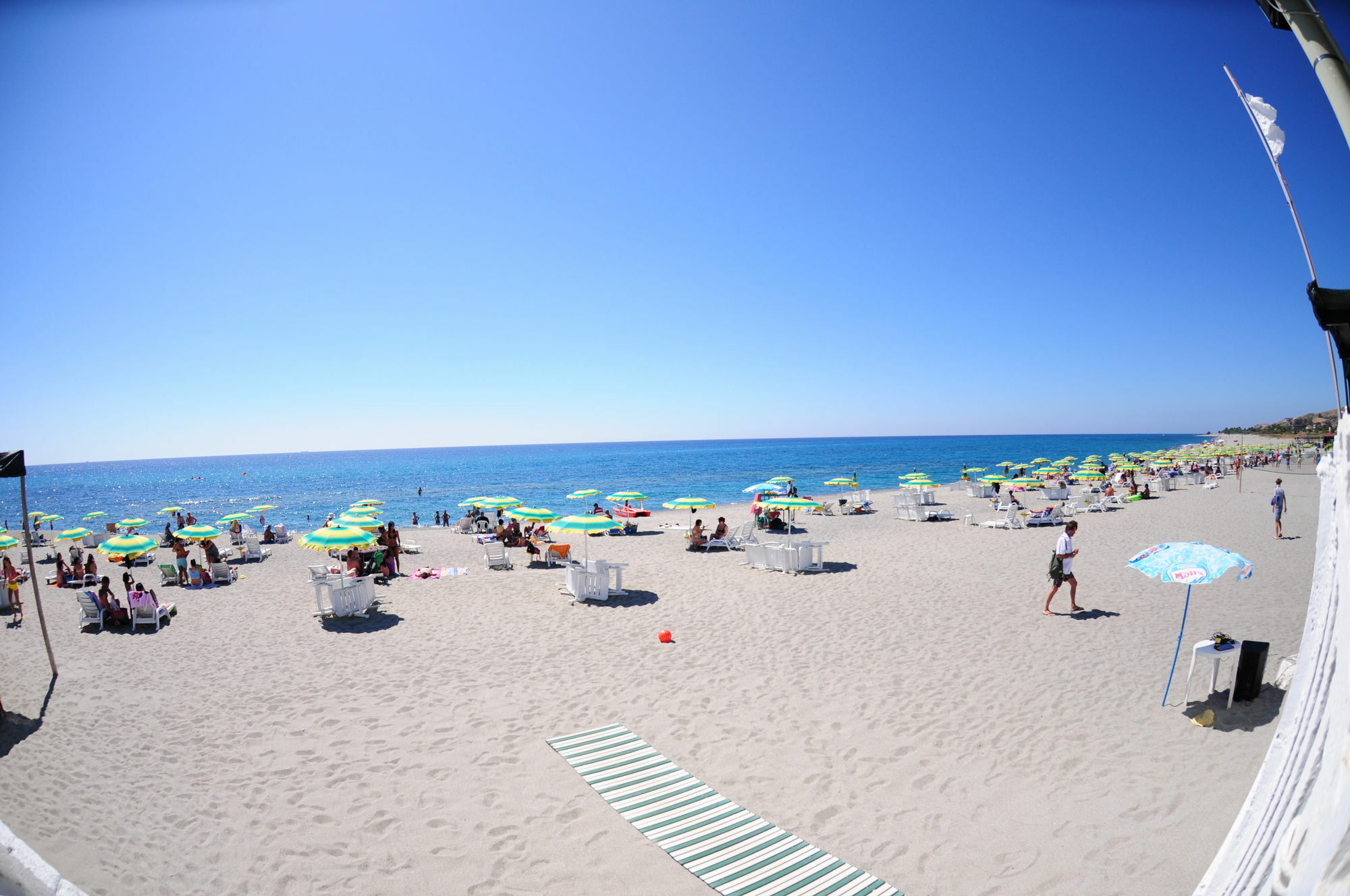 Hotel Villaggio Club Altalia Residence Brancaleone エクステリア 写真